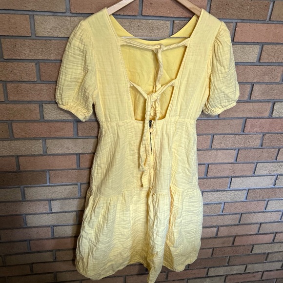 RTR Love Whit by Whitney Port Yellow Tie Back Puff Sleeve Midi Dress Size M - Picture 7 of 8